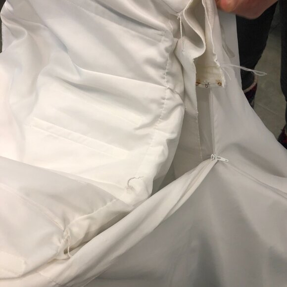 SAMPLE Choker Halter Wedding Dress, White A-Line Sexy, Chiffon Belted Beachy - Picture 12 of 15